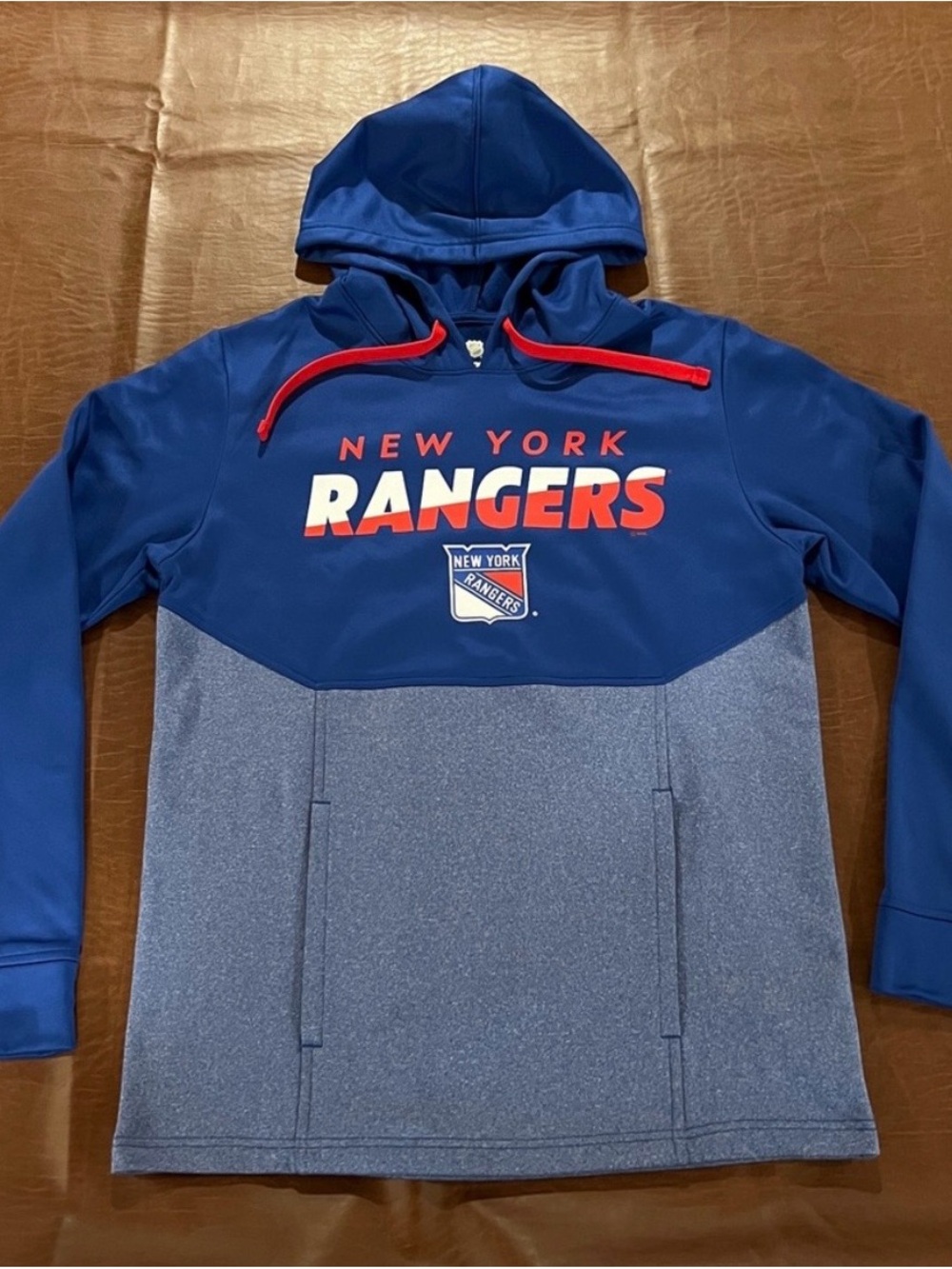Men’s Fanatics New York Rangers Hoodie, Medium
